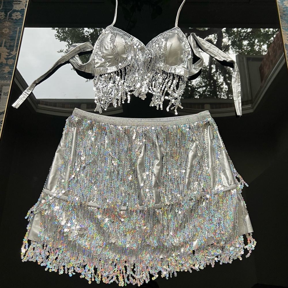 SKIRT AND TOP SET! Women Belly Dance Silver Sequin Halter Top & sequin skirt